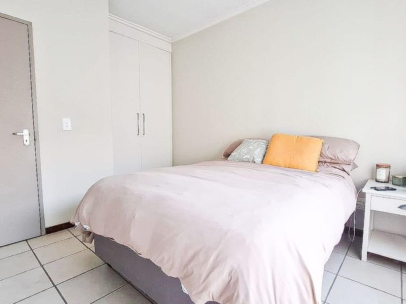 Apartment Rental Monthly In Sandton - Photo 9