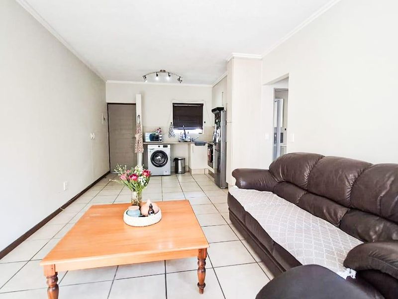 Apartment Rental Monthly In Sandton - Photo 7