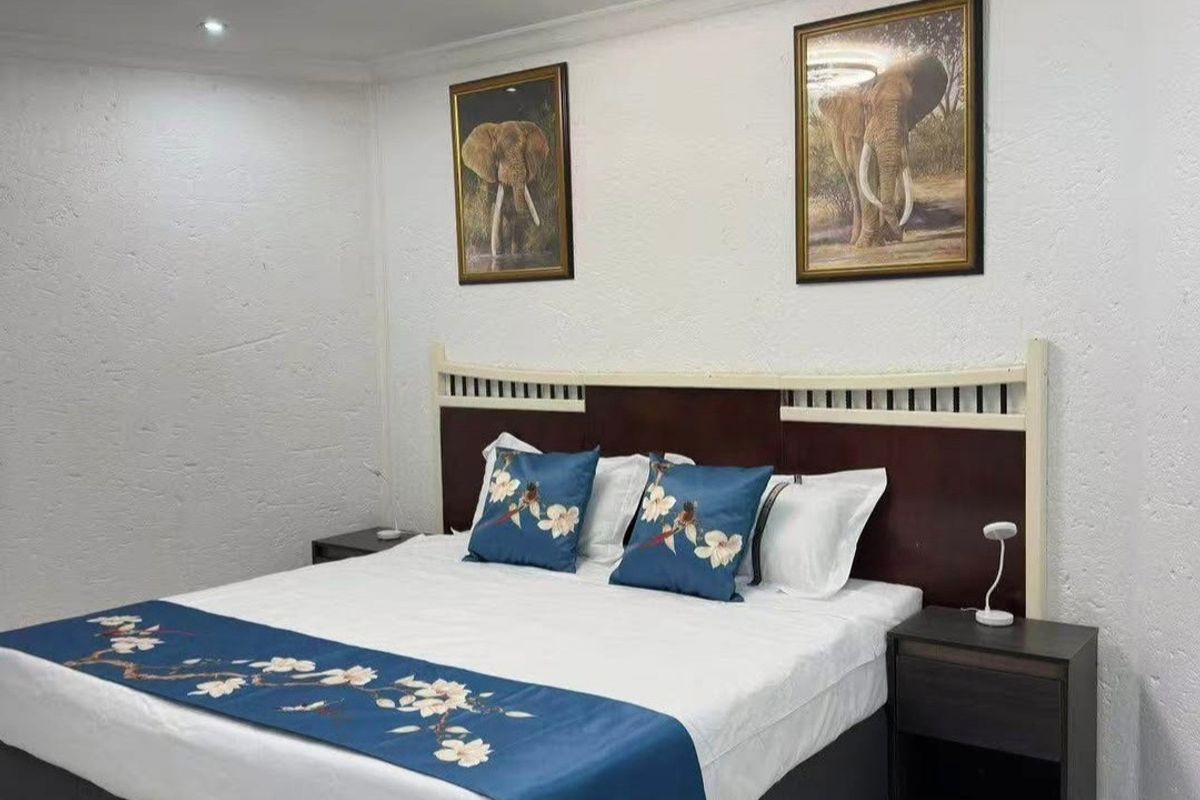 Apartment Rental Monthly In Benoni - Photo 5