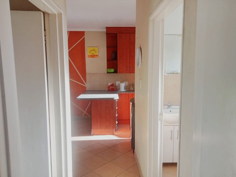 Apartment For Sale In Germiston - Photo 6