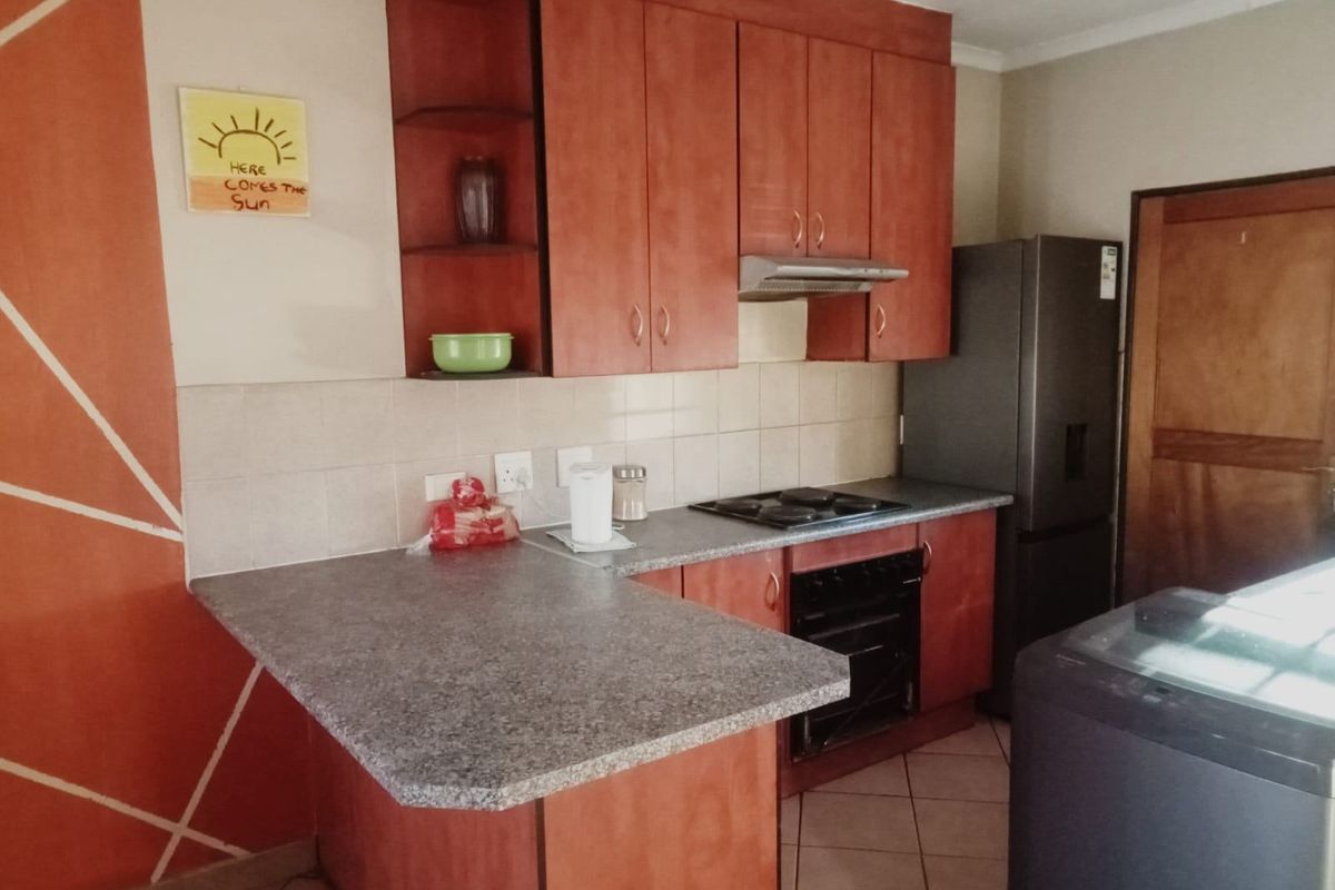 Apartment For Sale In Germiston - Photo 2