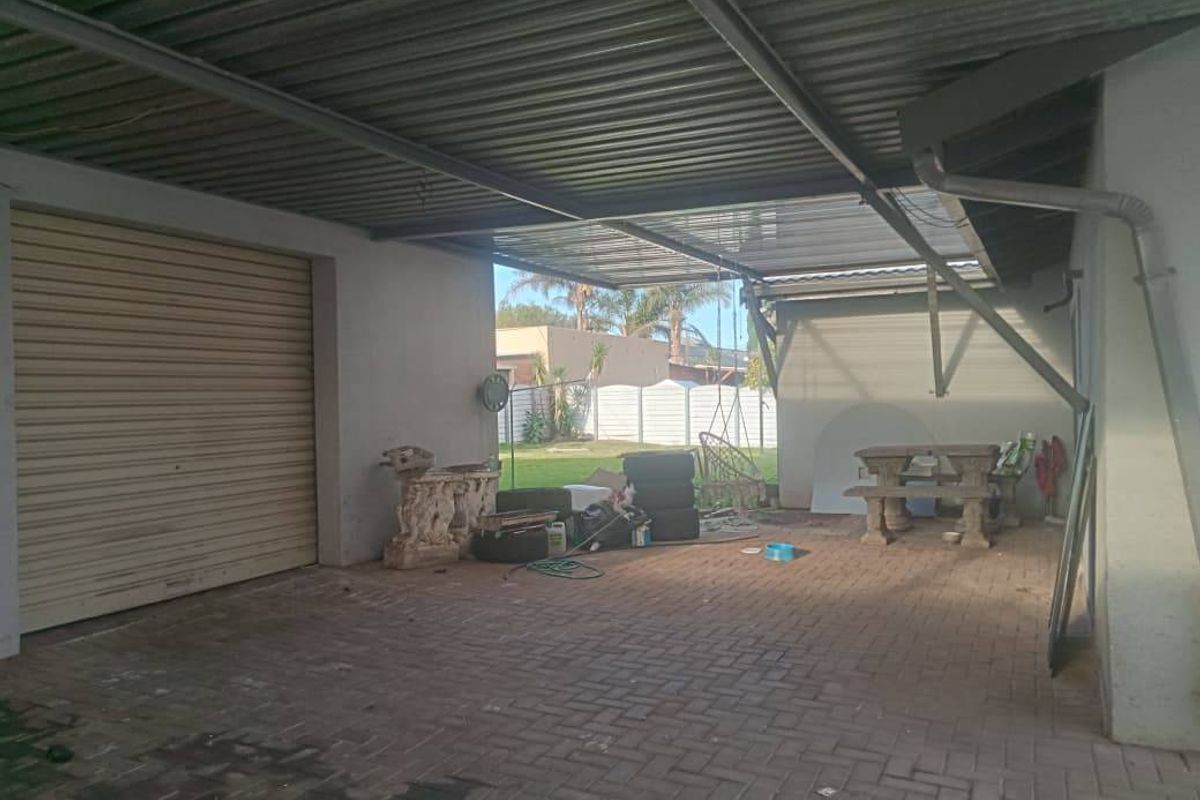 House For Sale In Boksburg - Photo 4