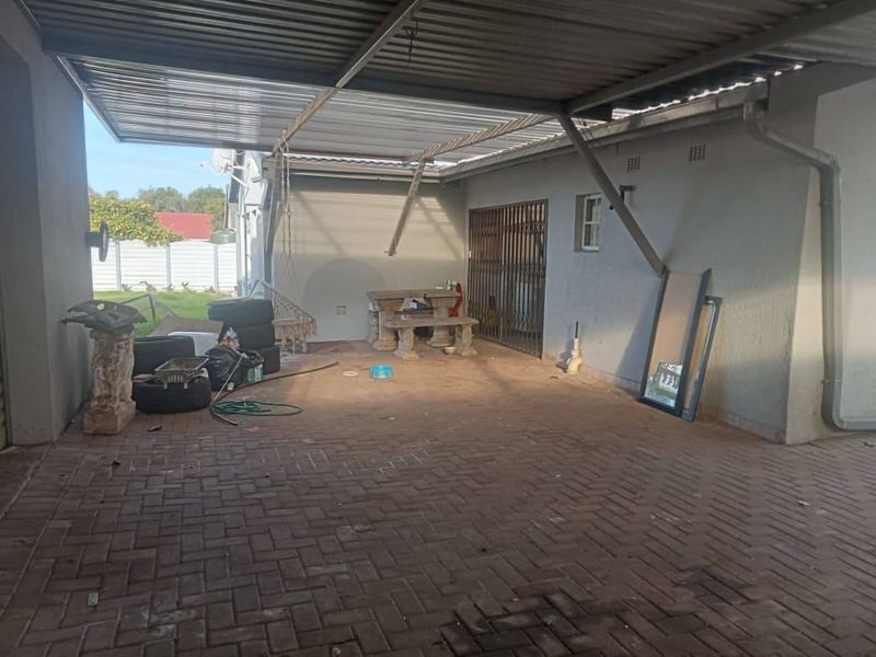 House For Sale In Boksburg - Photo 6