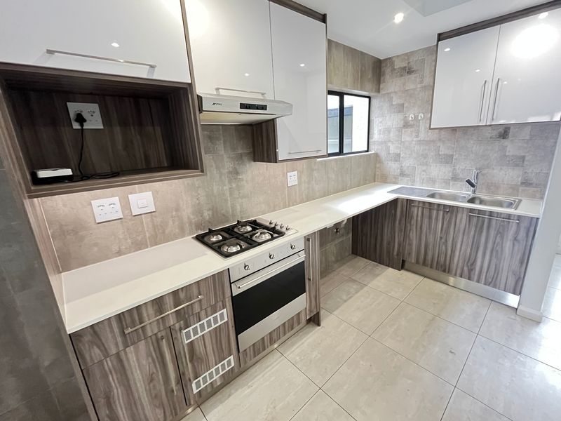 Apartment Rental Monthly In Benoni - Photo 6