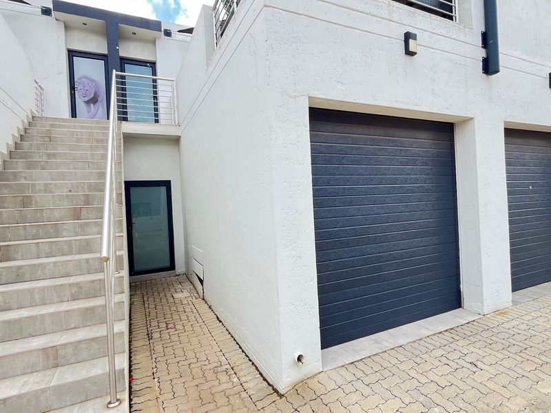 Apartment Rental Monthly In Benoni - Photo 2