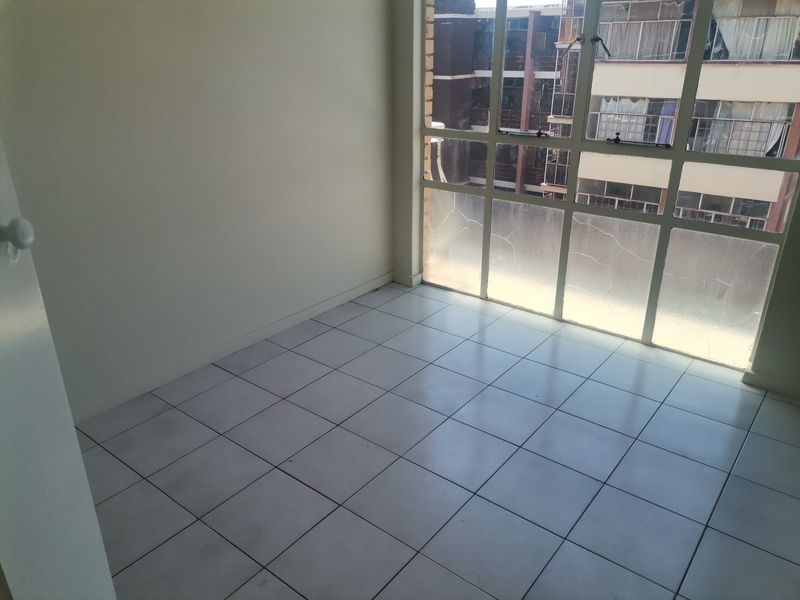 Apartment For Sale In Pretoria - Photo 10