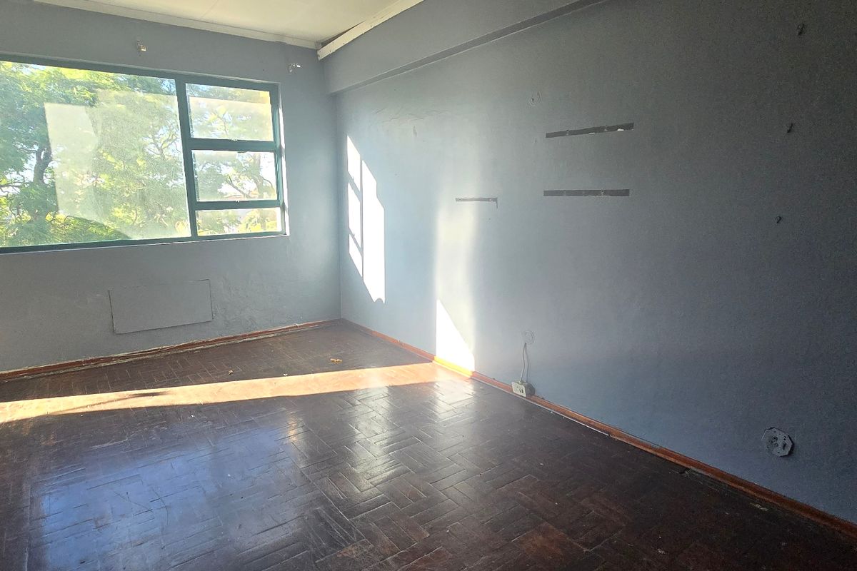 Apartment For Sale In Johannesburg - Photo 5