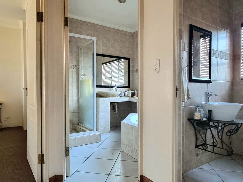 Apartment Rental Monthly In Johannesburg - Photo 9