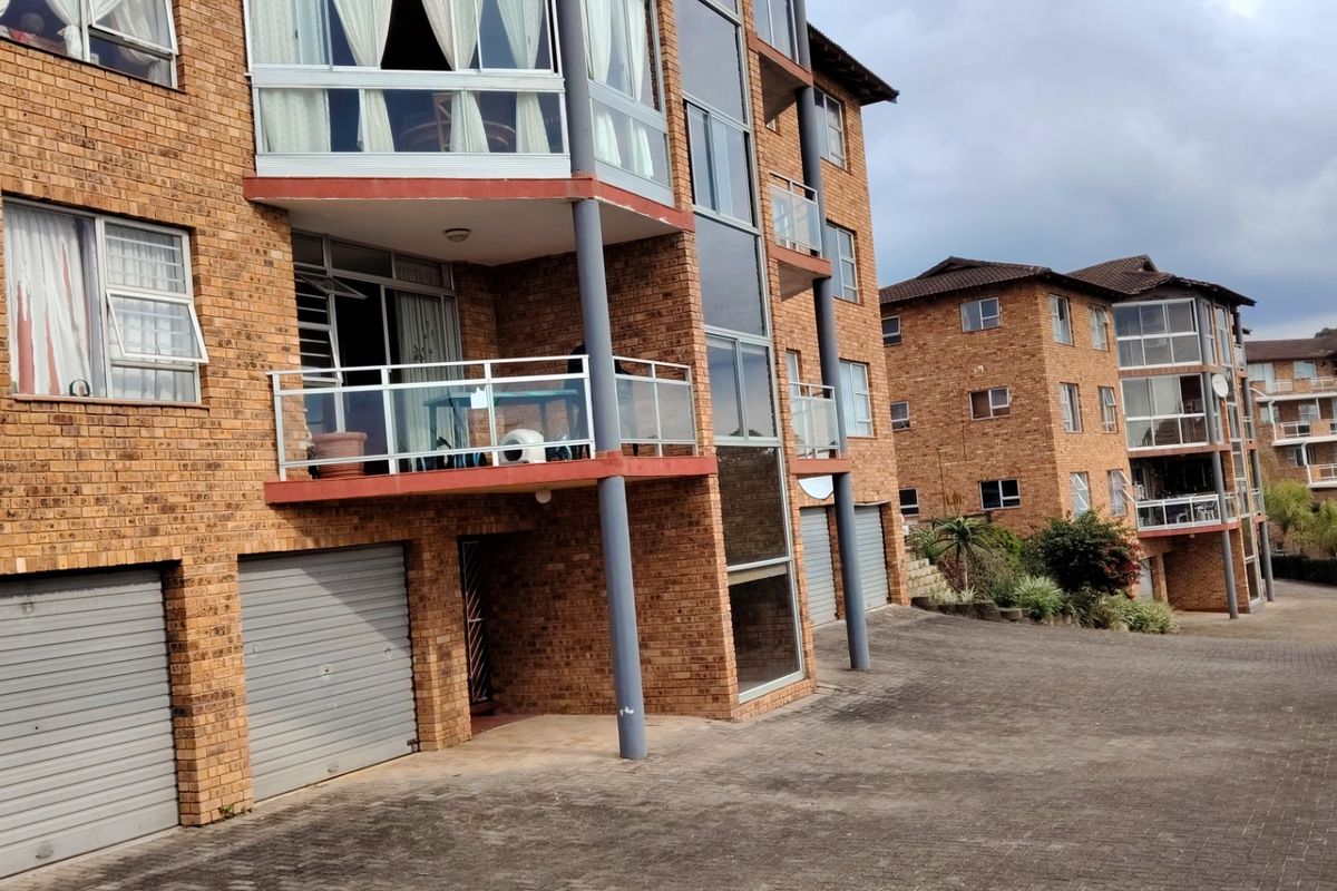 Apartment For Sale In Margate - Photo 4