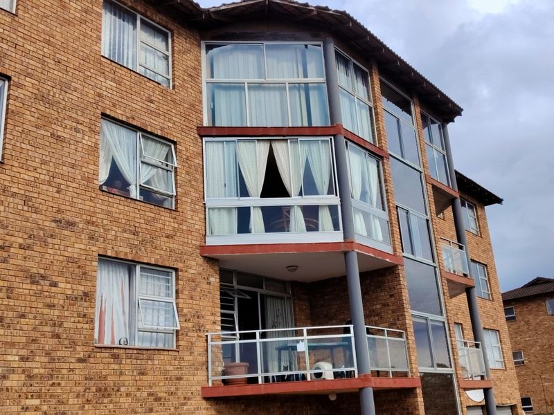 Apartment For Sale In Margate - Photo 5