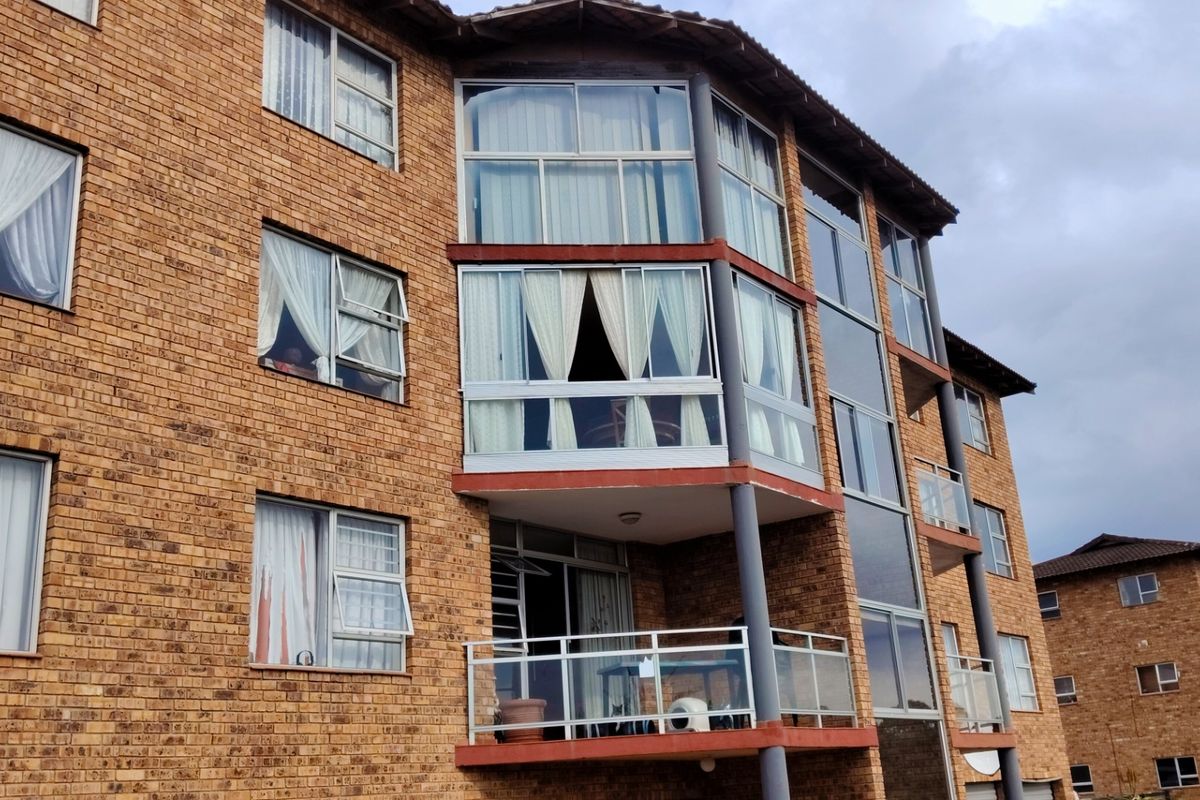 Apartment For Sale In Margate - Photo 5