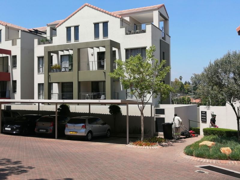 Apartment Rental Monthly In Sandton - Photo 4