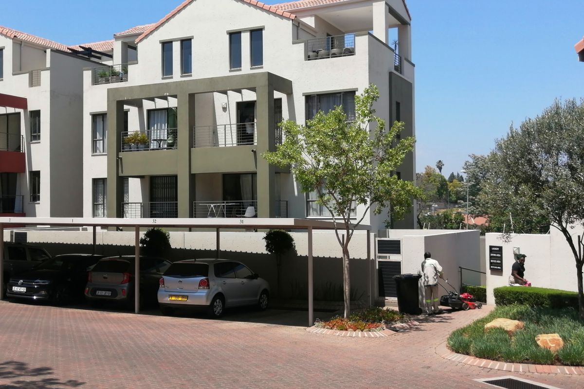 Apartment Rental Monthly In Sandton - Photo 4