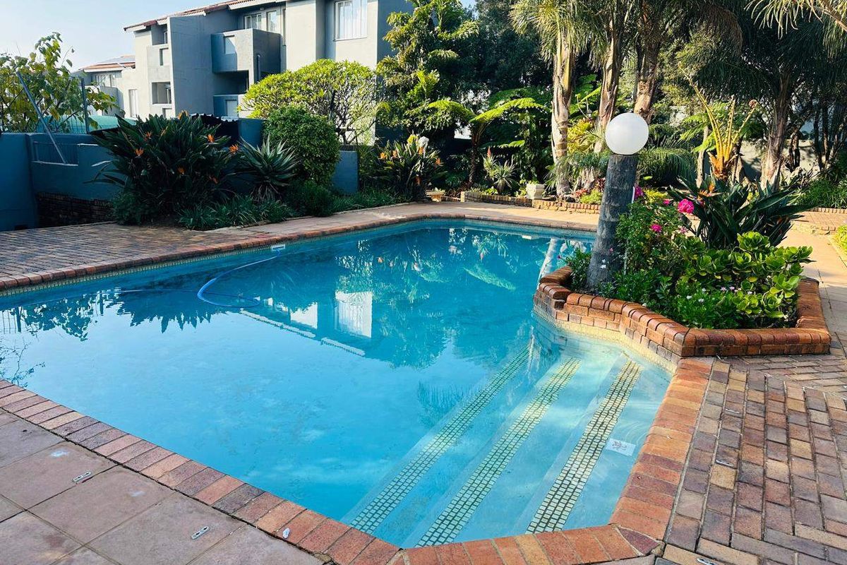 Apartment For Sale In Randburg - Photo 4