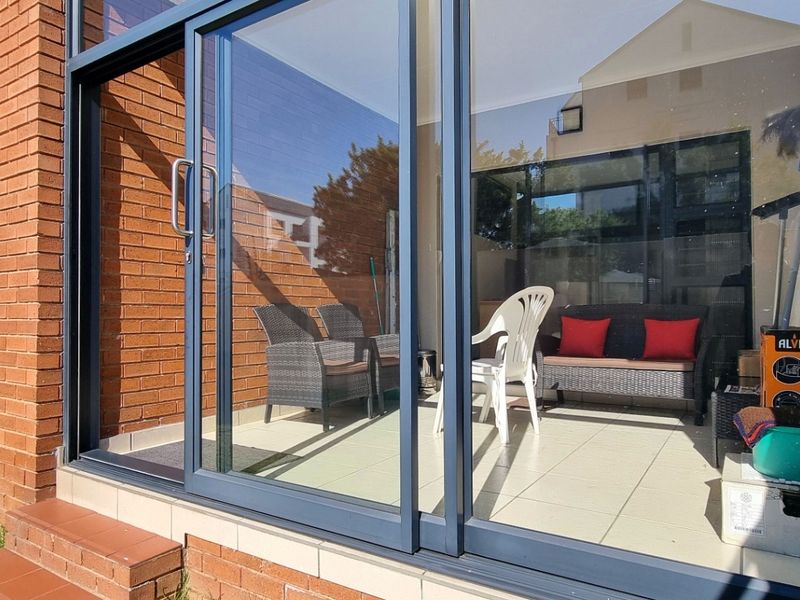 Apartment For Sale In Johannesburg - Photo 6