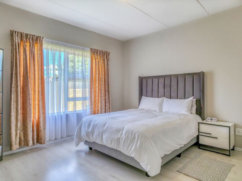 Apartment For Sale In Randburg - Photo 10