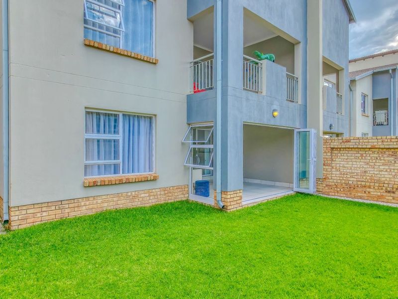 Apartment For Sale In Randburg - Photo 3