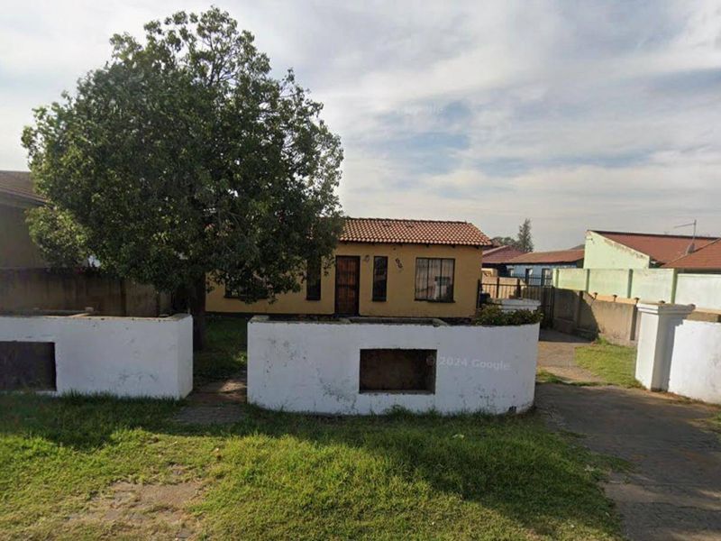 House Rental Monthly In Krugersdorp - Photo 2