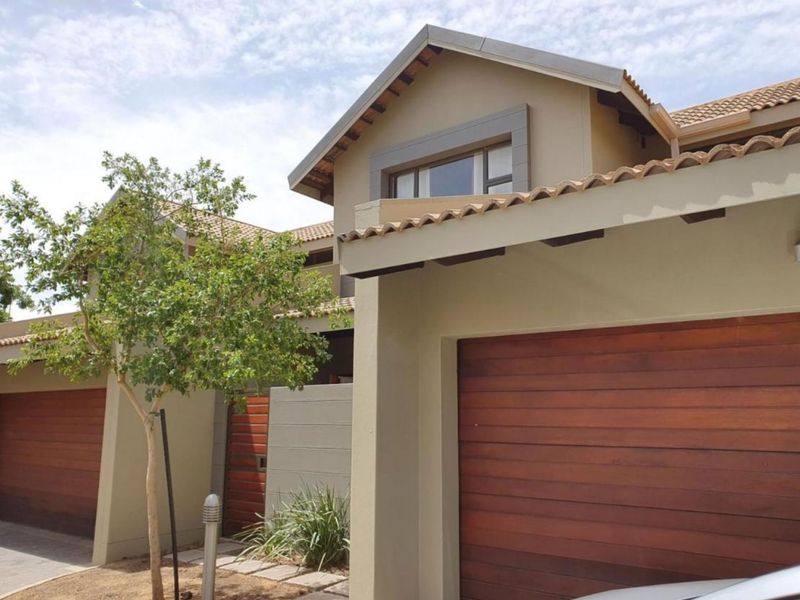 Townhouse For Sale In Bloemfontein - Photo 1