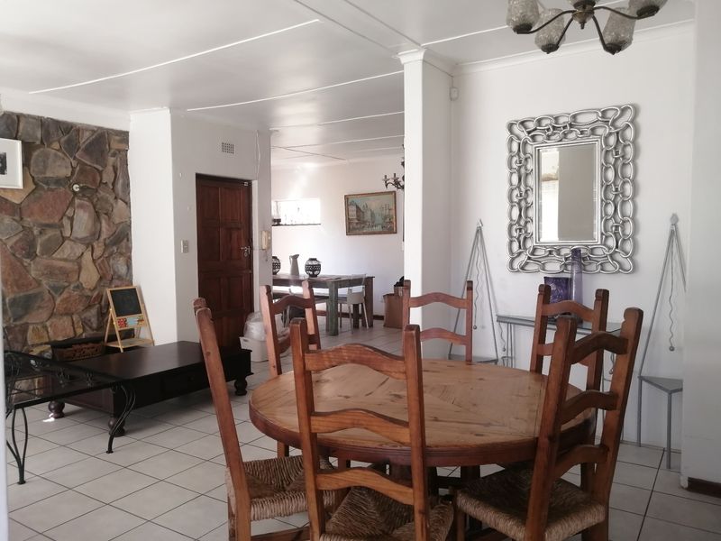 House For Sale In Johannesburg - Photo 8