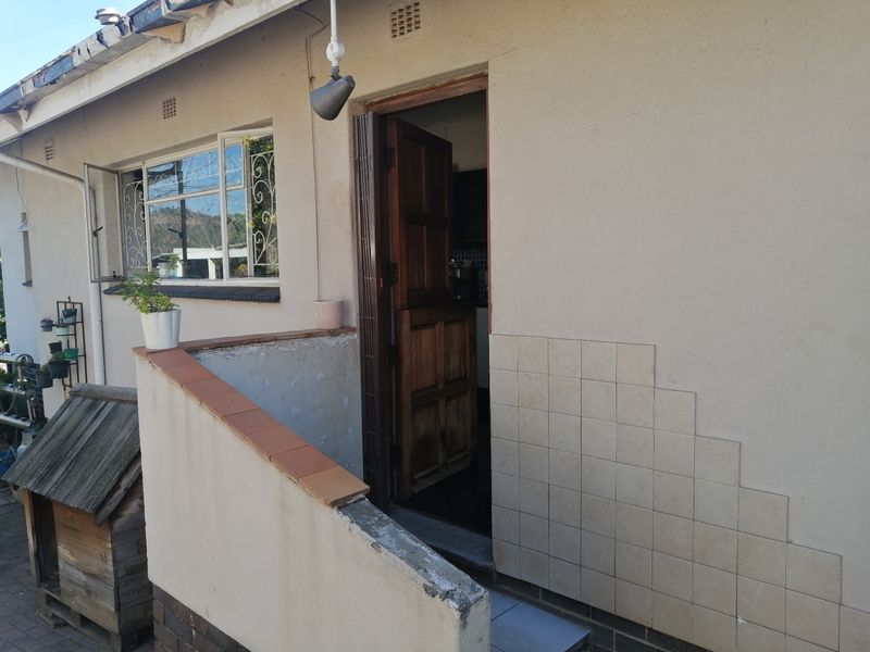 House For Sale In Johannesburg - Photo 5