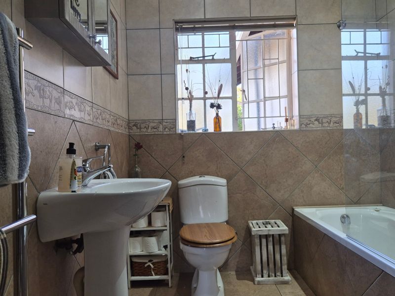 House For Sale In Meyerton - Photo 9