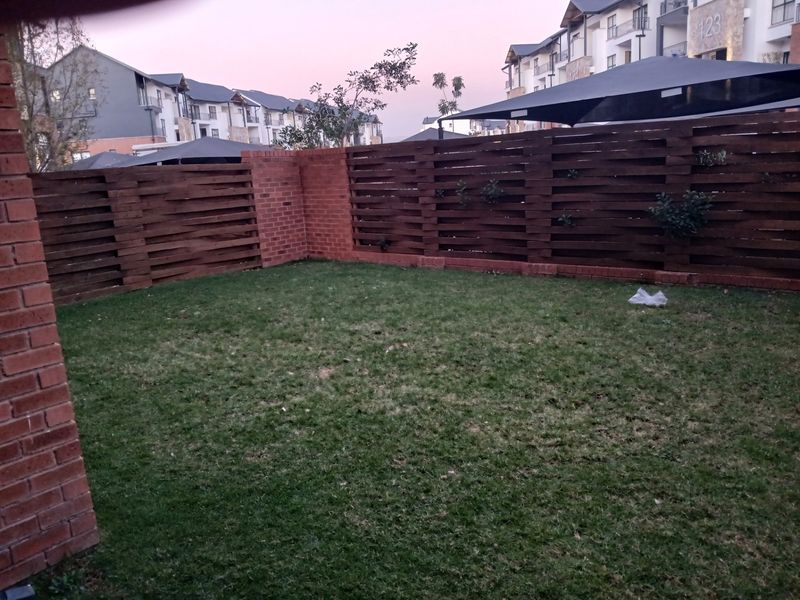 Apartment Rental Monthly In Pretoria - Photo 4