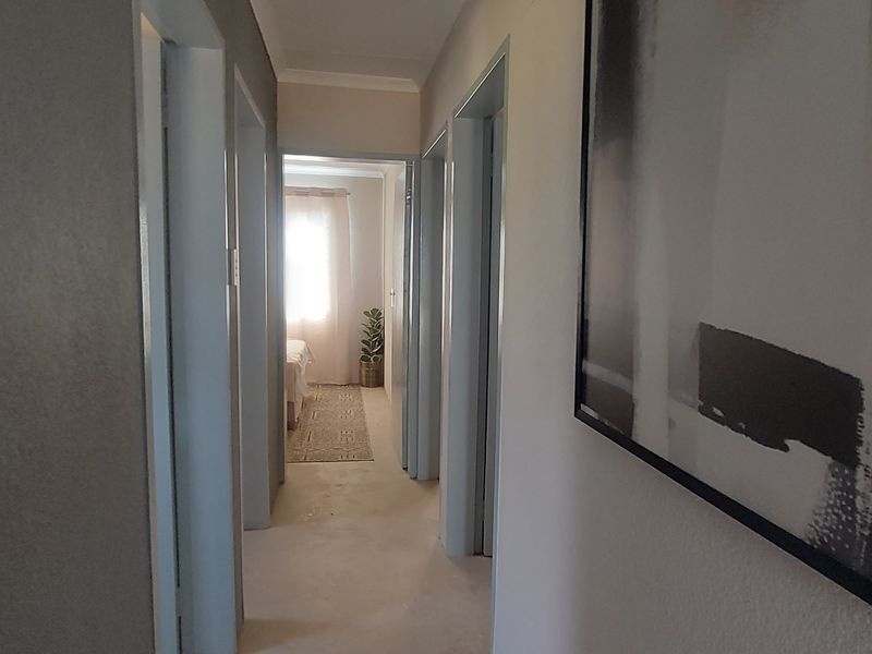 House For Sale In Soshanguve - Photo 4