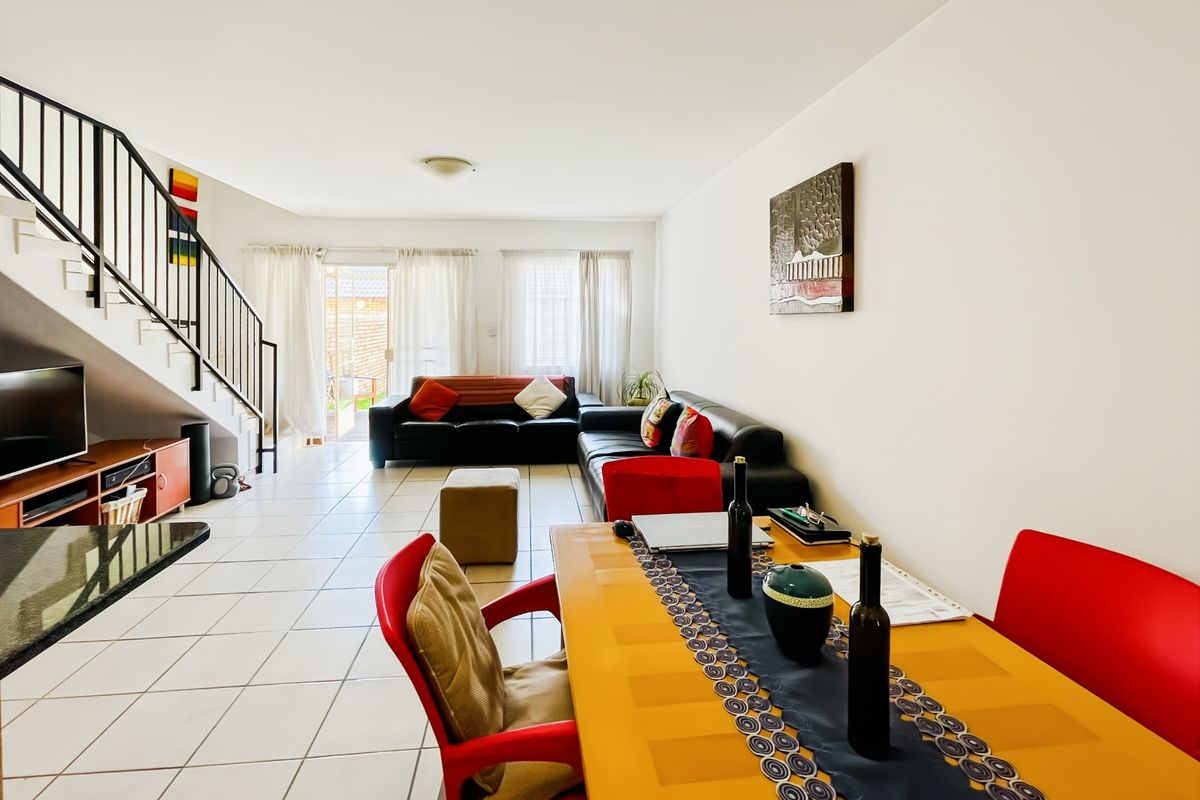 Townhouse For Sale In Centurion - Photo 2