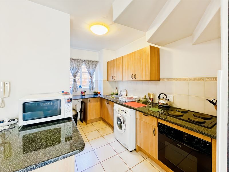 Townhouse For Sale In Centurion - Photo 3