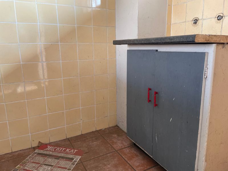 Apartment For Sale In Pretoria - Photo 2