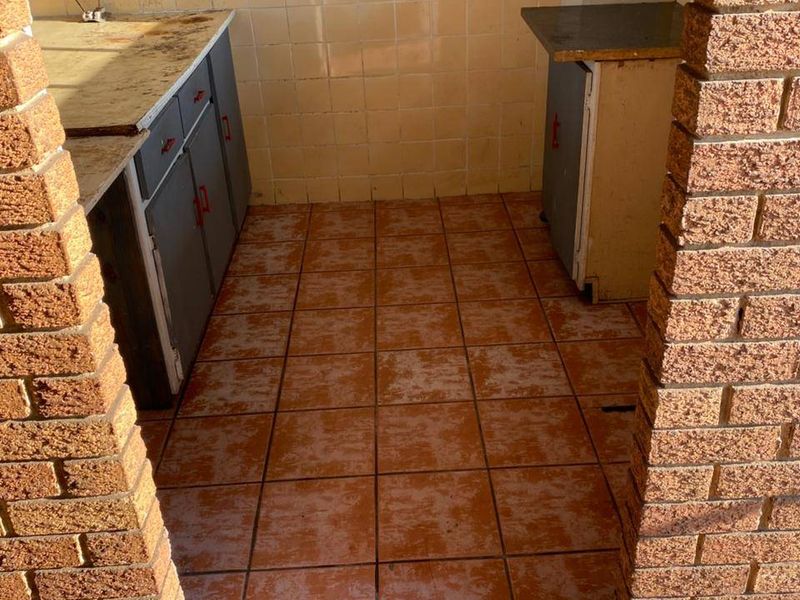 Apartment For Sale In Pretoria - Photo 8