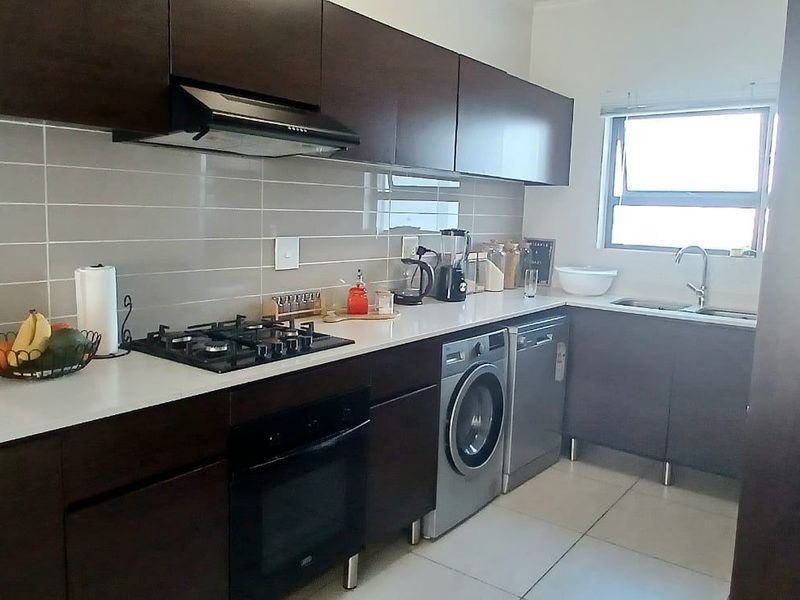 Apartment For Sale In Edenvale - Photo 3