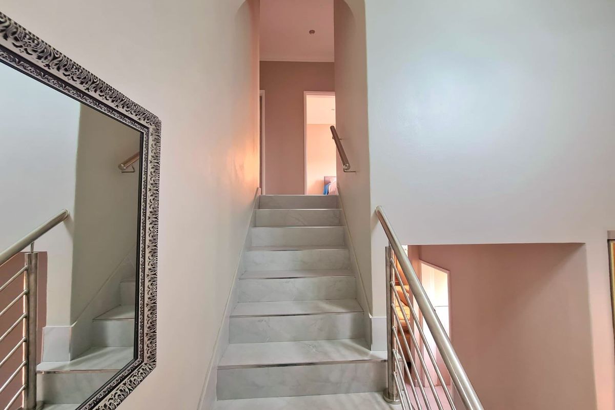 Townhouse For Sale In Port Shepstone - Photo 5