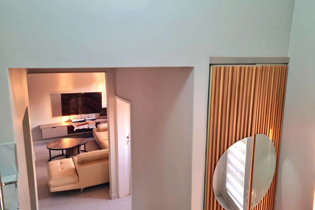 Townhouse For Sale In Port Shepstone - Photo 4