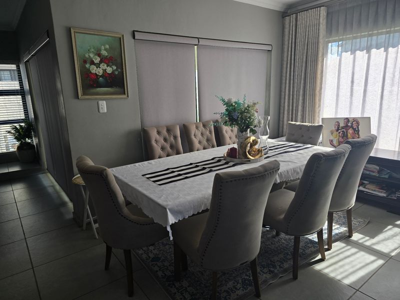 House For Sale In Pretoria - Photo 3