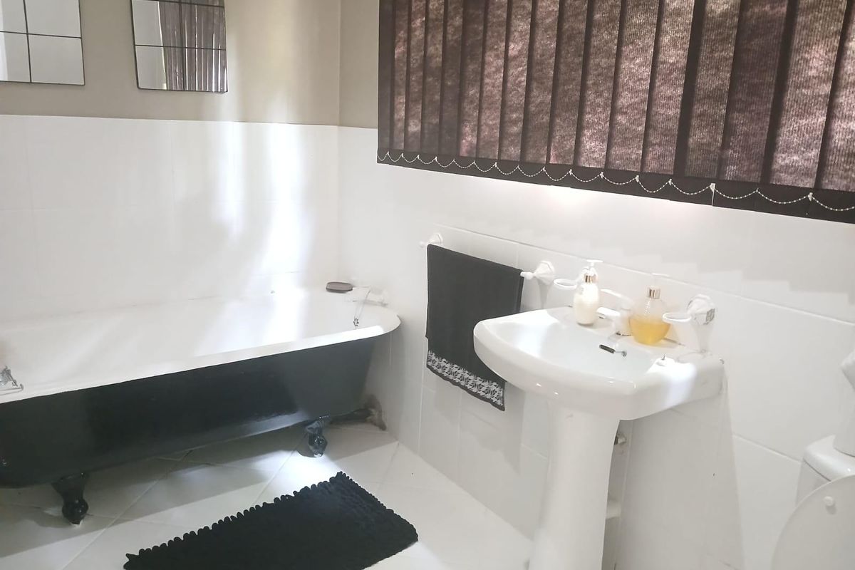 House Rental Monthly In Port Shepstone - Photo 5