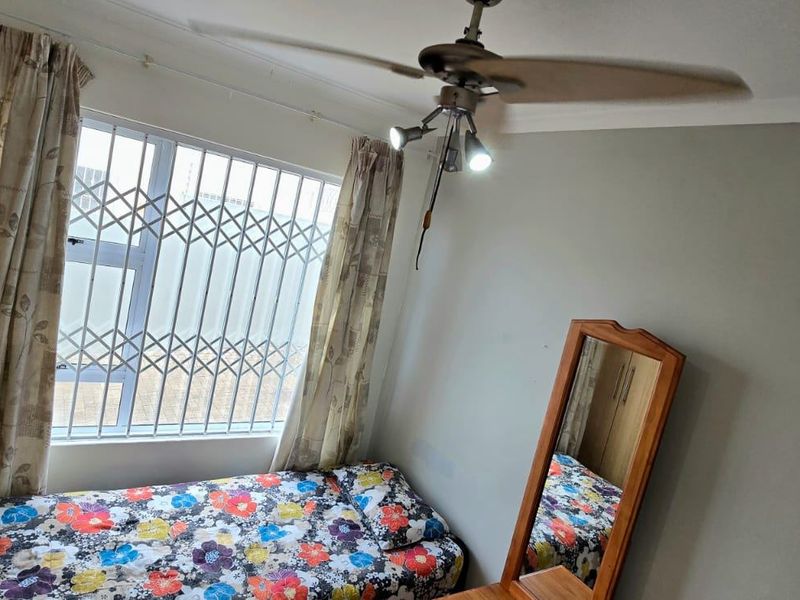 Apartment For Sale In Margate - Photo 7