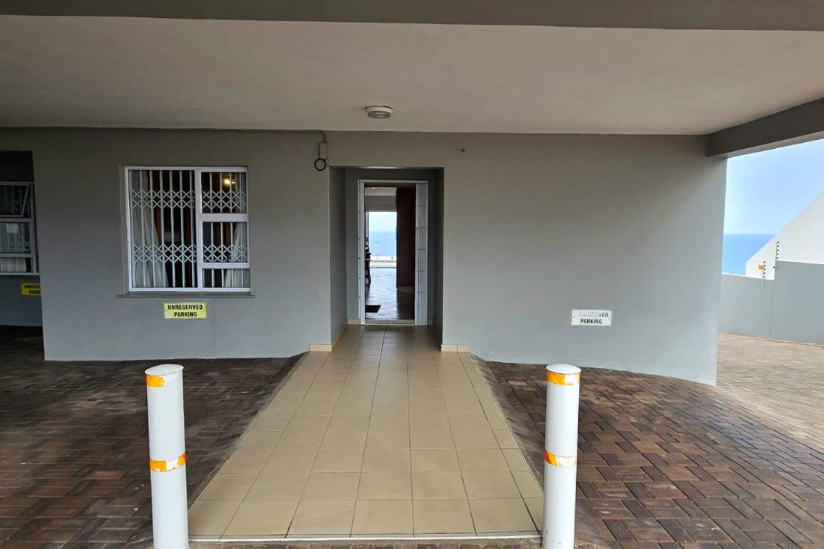 Apartment For Sale In Margate - Photo 2
