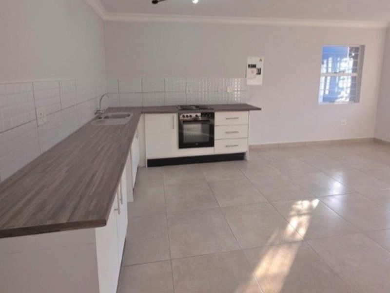 Townhouse For Sale In Roodepoort - Photo 5