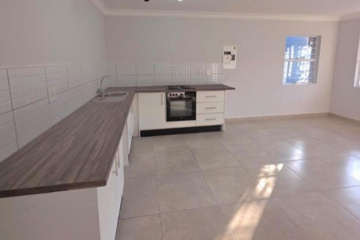 Townhouse For Sale In Roodepoort - Photo 5