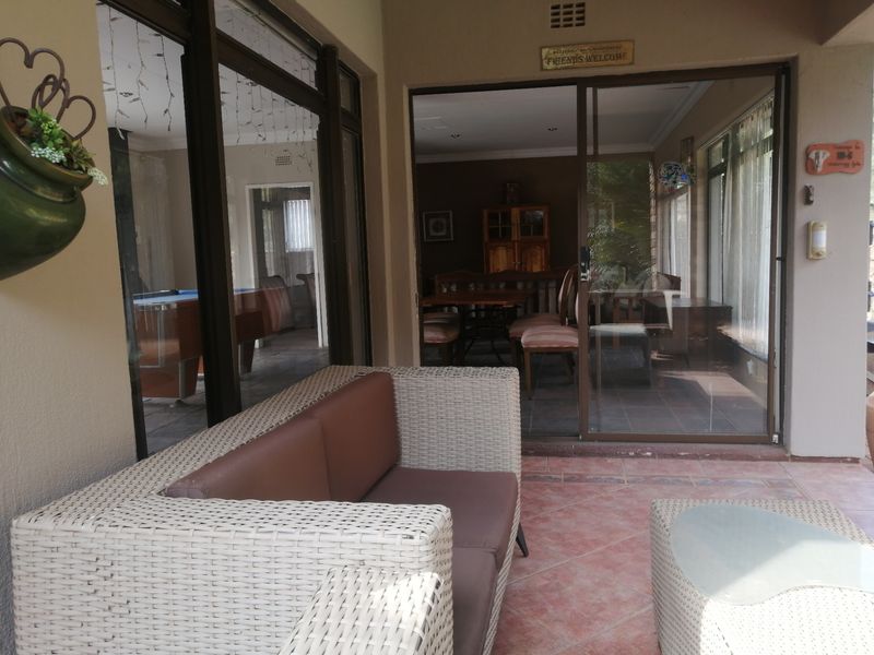 House For Sale In Johannesburg - Photo 10