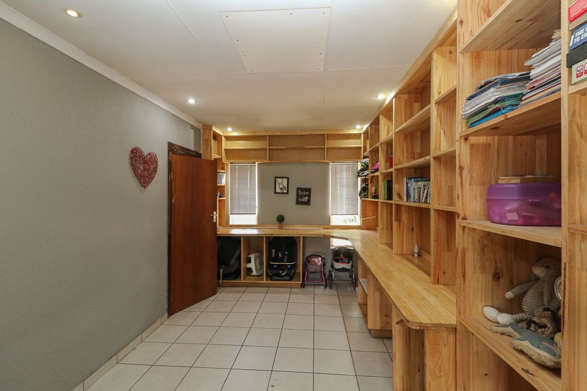 House For Sale In Brakpan - Photo 3
