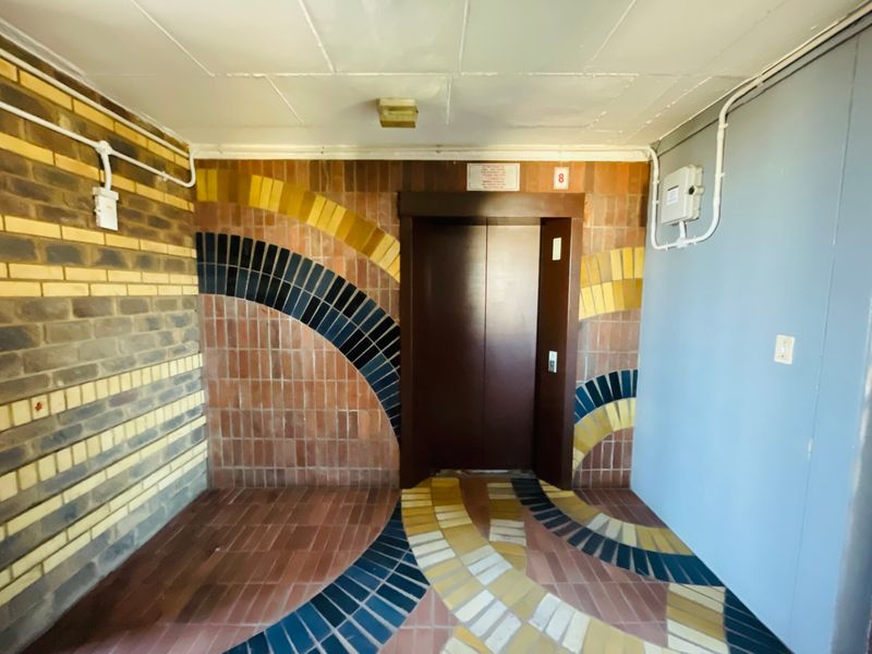 Apartment For Sale In Pretoria - Photo 2
