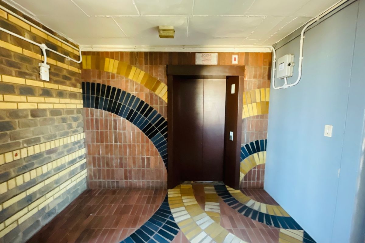 Apartment For Sale In Pretoria - Photo 2