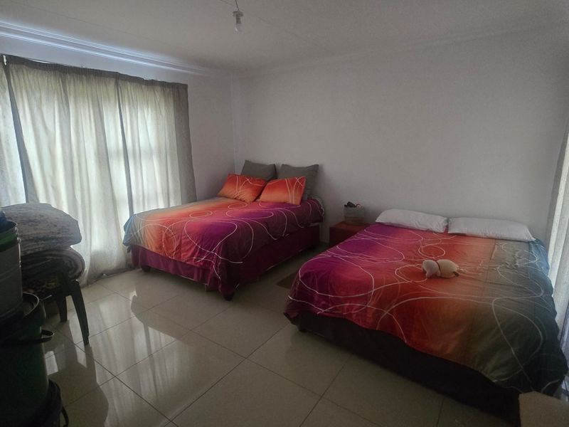 House For Sale In Rayton - Photo 6