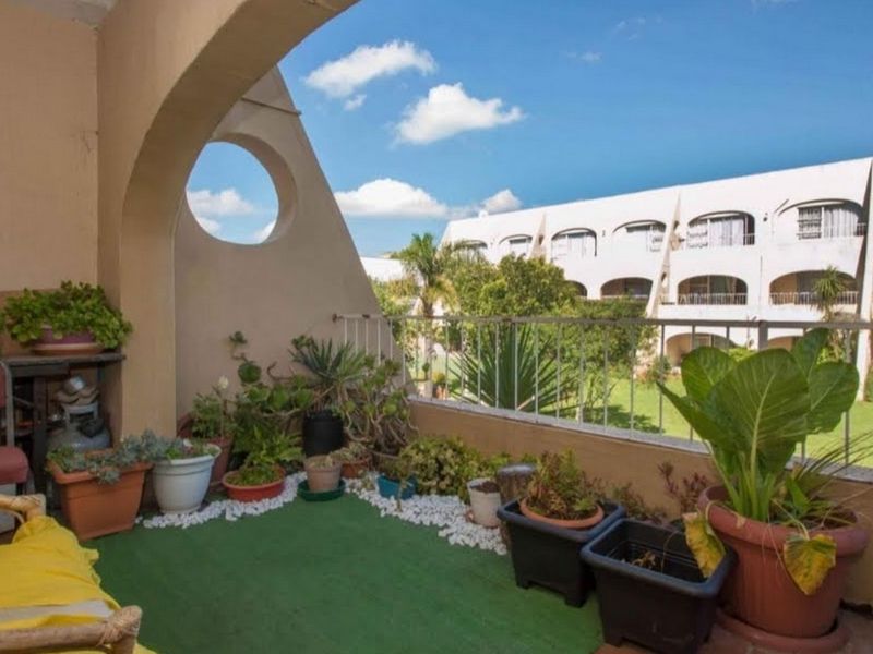Apartment For Sale In Roodepoort - Photo 8