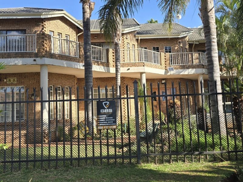 House For Sale In Akasia - Photo 1