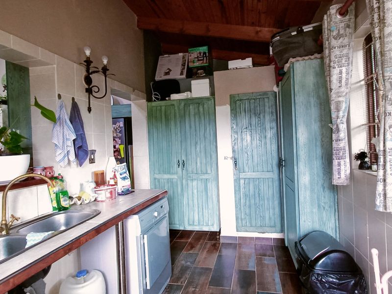 House For Sale In Margate - Photo 8