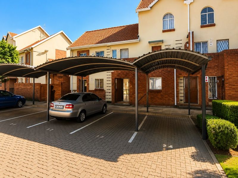 Apartment For Sale In Akasia - Photo 7
